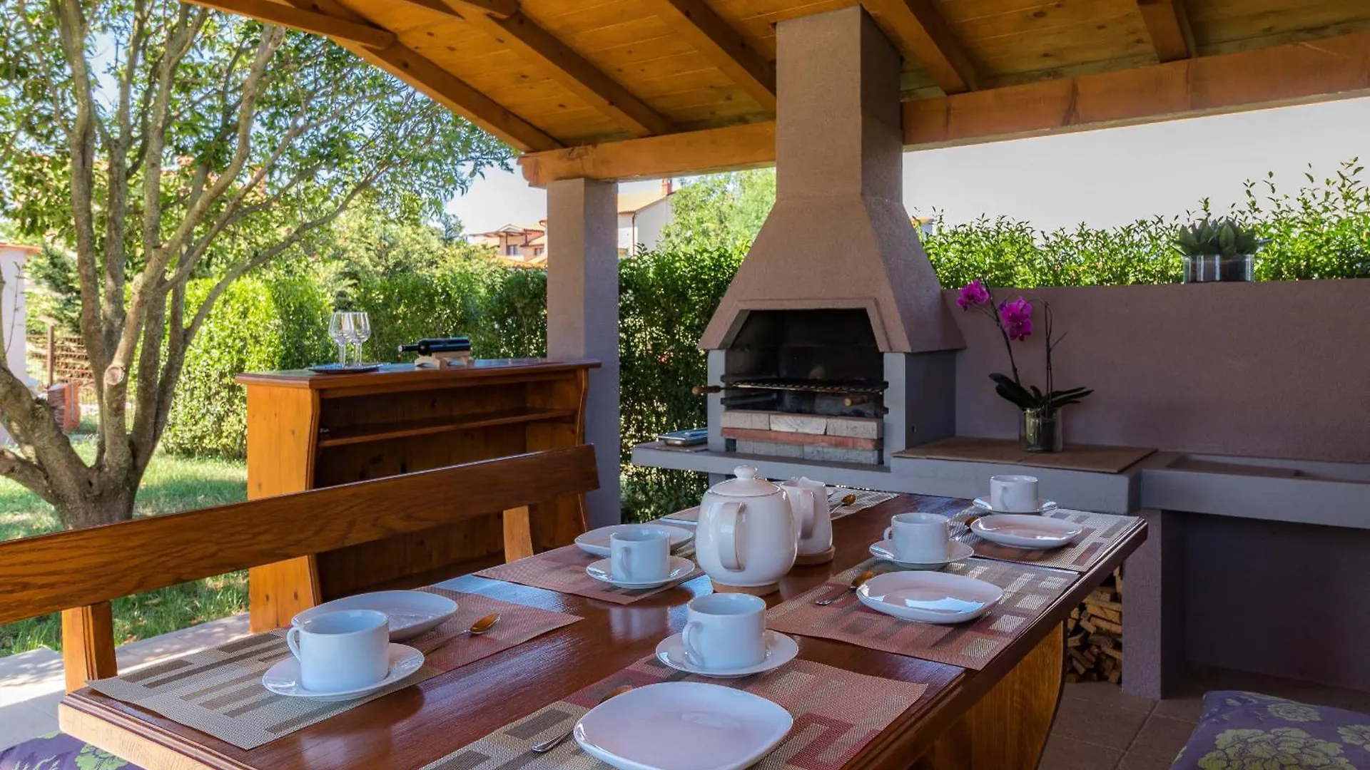 Villa Roma Near Pula For 6 People With Private Pool Jadreski